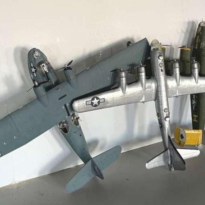 WWII Model Planes