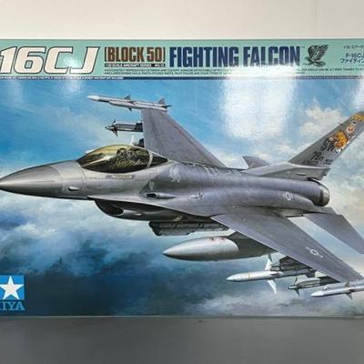 Tamiya Fighting Falcon Model Plane Kit