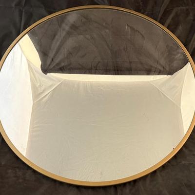 Round Mirror with Brushed Gold Frame
