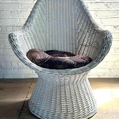 Contemporary Wicker Side Chair with Cushion