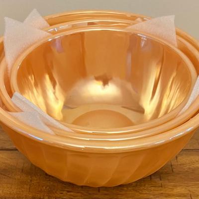 Vintage 3 Piece Fire King Peach Lusterware Swirl Nesting Ovenware Bowl Set