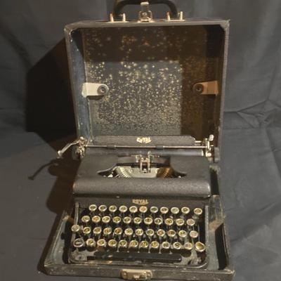 Vintage Royal Typewriter