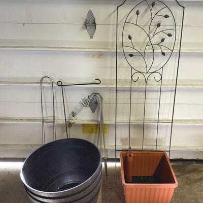 Assorted Gardening Items