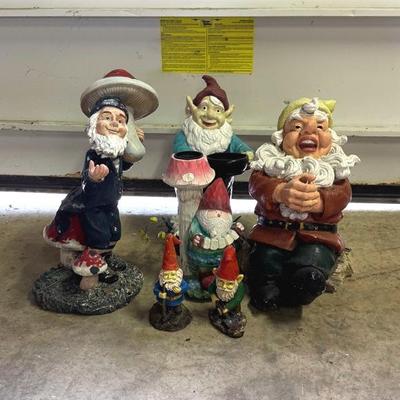 Gnome Themed Lawn Decor 