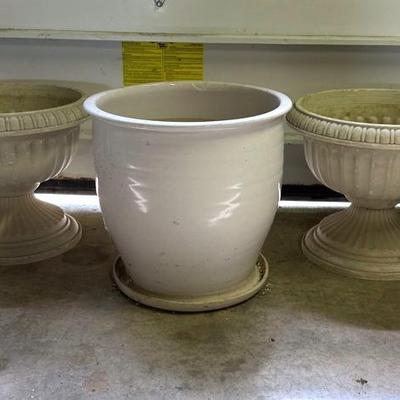 (1) Large White Pot and (2) Plastic Planters 