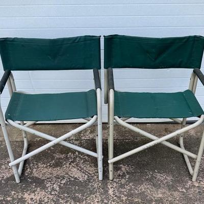 (2) Green Folding Chairs 