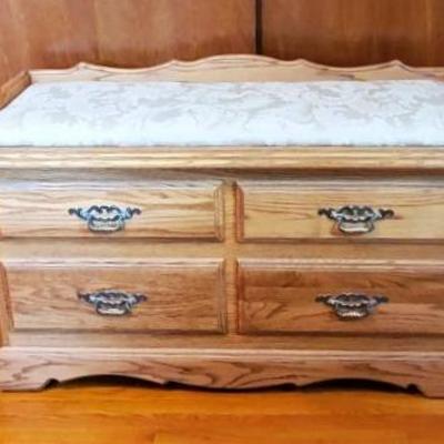 Cedar Chest with Cushion