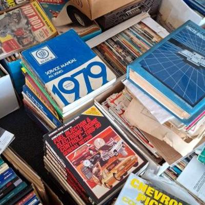 Estate sale photo