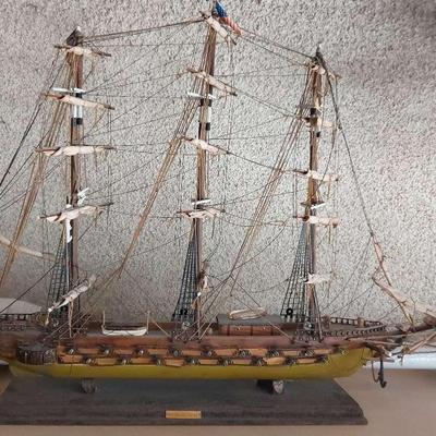 MINIATURE MODEL FRIGATE