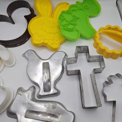 Cookie Cutters - Easter and Christian Vintage and Antique - Duck Bunny Rabbit Cross and Others