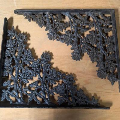 Wrought Iron Shelf Brackets Cottage Core Acorns And Leaves - 2 Pieces
