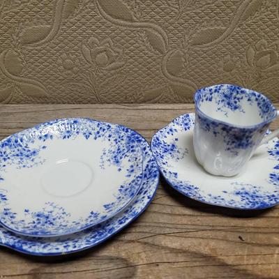 Shelley England Dainty Blue - 4 Pieces. 2 Have Cracks
