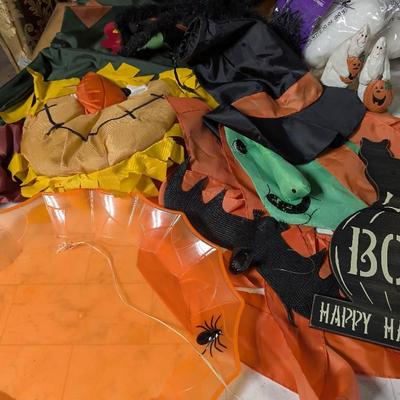 Halloween Decorations Lot - Cats, Bats, Ghosts, Spiders, & Witches