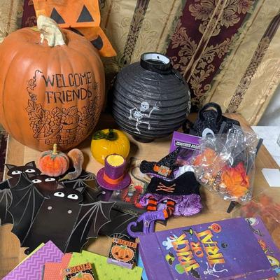 Halloween Party Collection - Vintage Decorations for a Halloween or Fall Party 