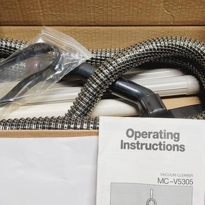Panasonic MC V5305 Vacuum Attachment And Belt Kit
