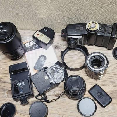 Lenses And Flashes Mixed Lot  Vintage And Modern