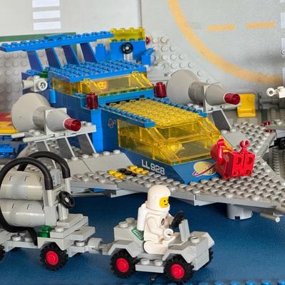 Out Of This World Legos
