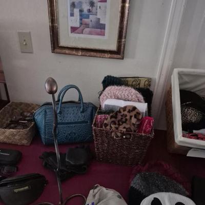 Sale Photo Thumbnail #96