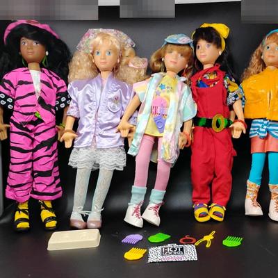1980's "Hot Looks" Dolls 