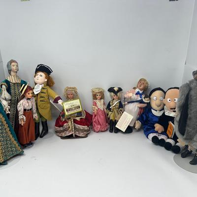 Historical / Period Dolls
