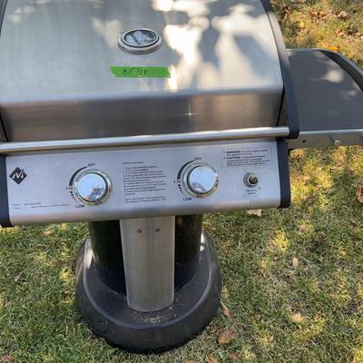 BF318 Propane Grill