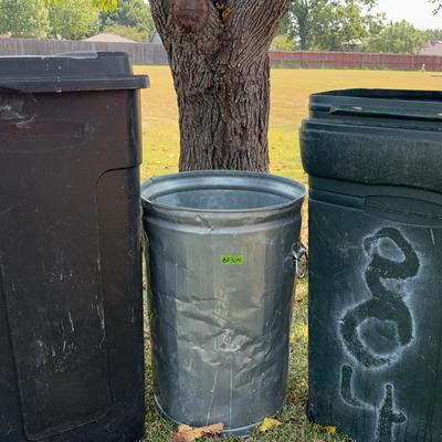 BF304 Garbage Cans 