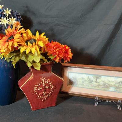 BF140 Vases And Picture