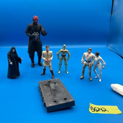 BF242 Star Wars Collectible Action Figures 
