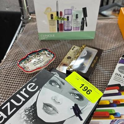 Sale Photo Thumbnail #251