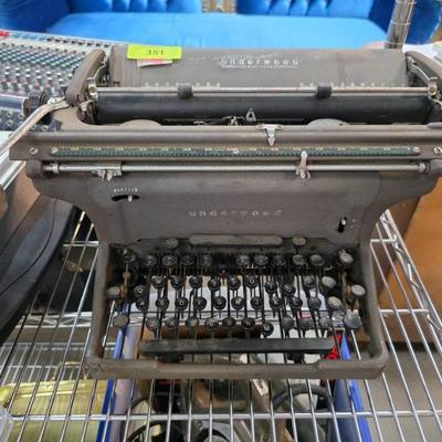 Sale Photo Thumbnail #405