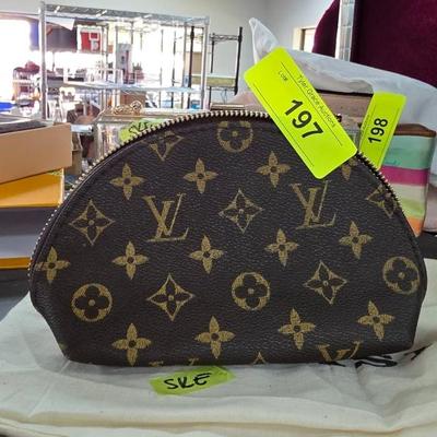 Sale Photo Thumbnail #252