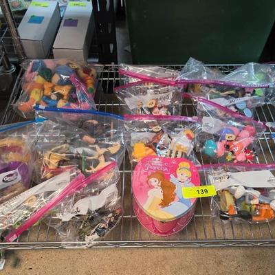 Sale Photo Thumbnail #193