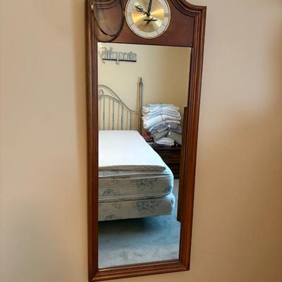 Sale Photo Thumbnail #146: clock and mirror $69