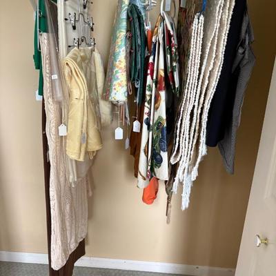 Sale Photo Thumbnail #173