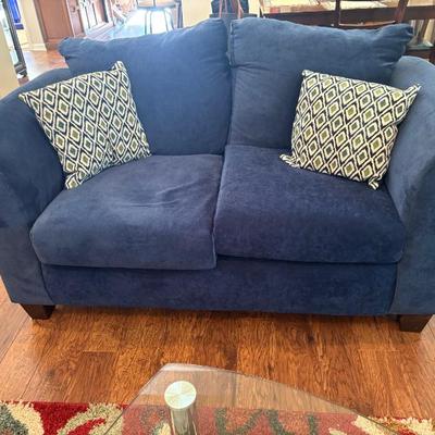 Sale Photo Thumbnail #177: loveseat $199
2 available
66 X 35 X 36"