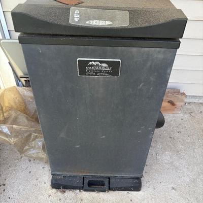 Sale Photo Thumbnail #214: smoker $75