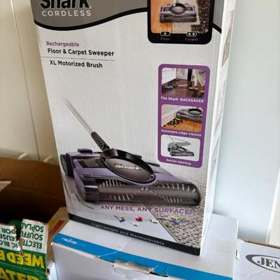 Sale Photo Thumbnail #159