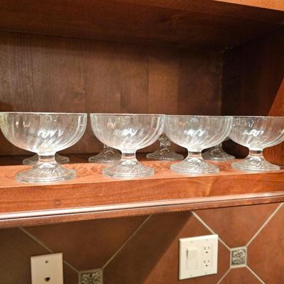 Lot #99 - Vintage Set of 8 Crystal Dessert Cups
