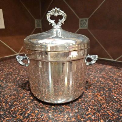 Lot #101 - FB Rogers Silver Plated Holloware 2 Qt Ice Bucket With Lid