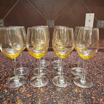 Lot #104 - Set of 10 Elegant Stemmed Wine Glasses With Yellow Accent