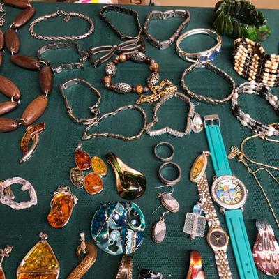 Sale Photo Thumbnail #125