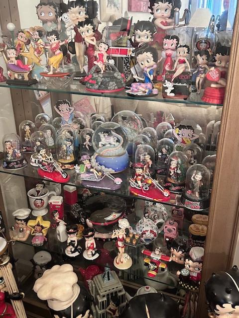 Sale Photo Thumbnail #46
