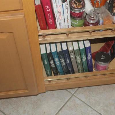 Sale Photo Thumbnail #125
