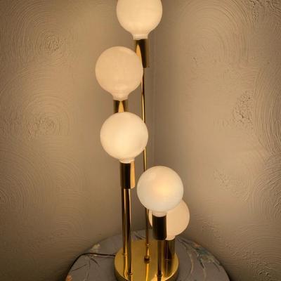 Tiered Globe Lamp