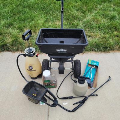 Spreader & Lawn Care Bundle