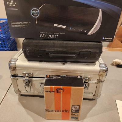 Sharper Image Speaker And Audio Technica Microphones