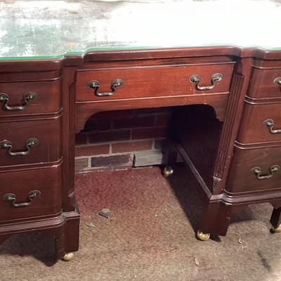 Oak Desk With Glass Top Oak desk with glass top