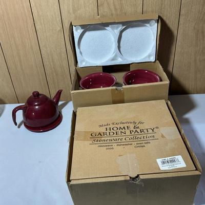 Home & Garden Cranberry Stoneware 