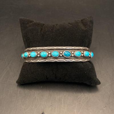 Blue Turquoise Sterling silver Navajo cuff bracelet 24 g total weight