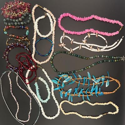 Costume Jewelry Necklaces And Bracelets